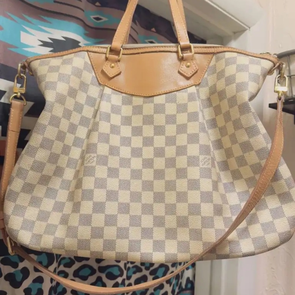 Authentic LV purse